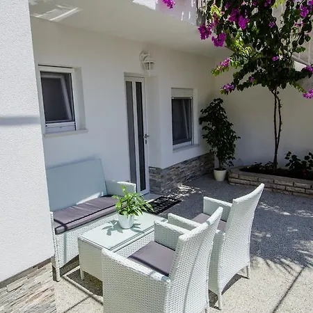 Luxury White Sensation * Vodice