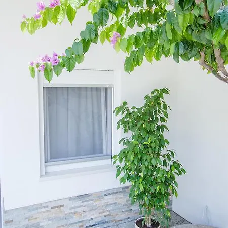 Luxury White Sensation Водице