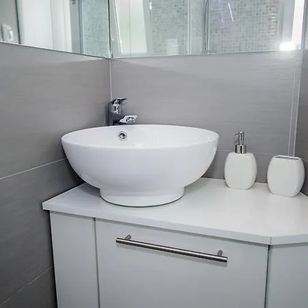 Luxury White Sensation Apartament *